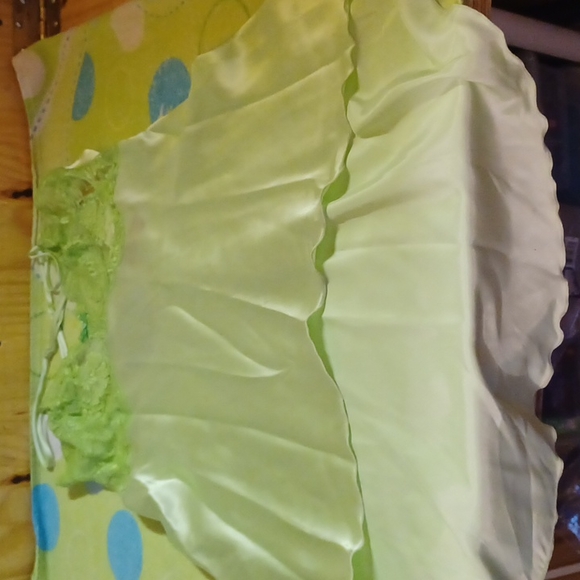 Shirley of Hollywood Other - Shirley Of Hollywood Charmeuse & Lace Chemise Gown-Lime Green-Small- NWT